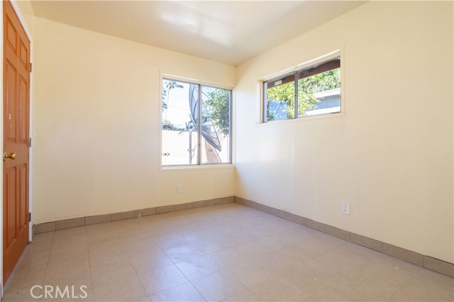 Detail Gallery Image 37 of 39 For 10817 Cantara St, Sun Valley,  CA 91352 - 2 Beds | 1 Baths