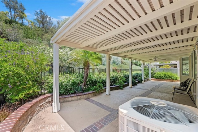 23810 Via Barletta, Murrieta CA: https://media.crmls.org/medias/788d8c0c-bacb-4a88-9964-2cccdc8170b5.jpg