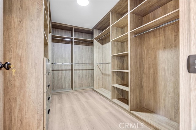 5222 Cedros Avenue, Sherman Oaks CA: https://media.crmls.org/medias/788e48ef-d6e4-4975-9472-fcb84f33bf28.jpg