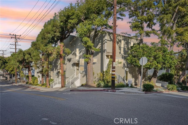 Detail Gallery Image 27 of 31 For 3101 5th St #3,  Santa Monica,  CA 90405 - 2 Beds | 1/1 Baths