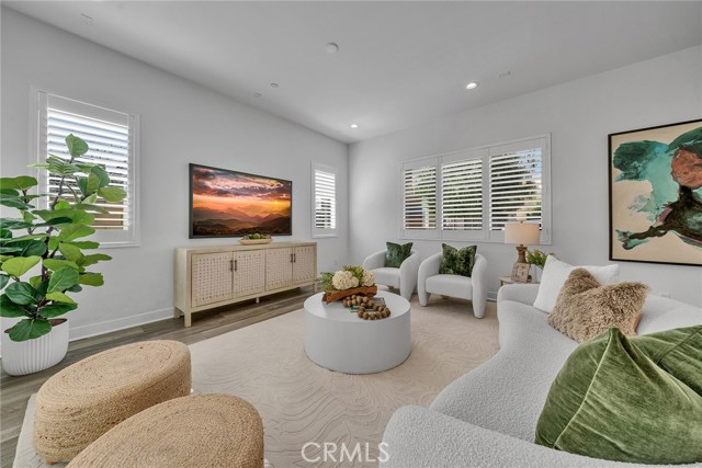 Detail Gallery Image 9 of 68 For 446 Chorus, Irvine,  CA 92618 - 4 Beds | 4 Baths