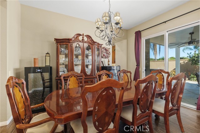 Detail Gallery Image 6 of 39 For 1195 Pamplona, Riverside,  CA 92508 - 4 Beds | 3/1 Baths