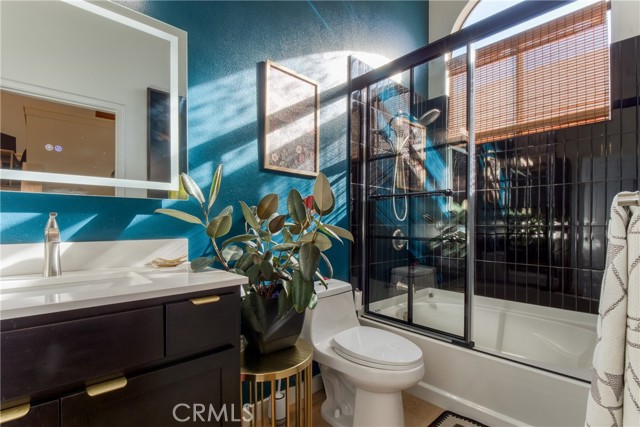 Detail Gallery Image 3 of 38 For 17202 Corbina Ln #205,  Huntington Beach,  CA 92649 - 1 Beds | 1 Baths