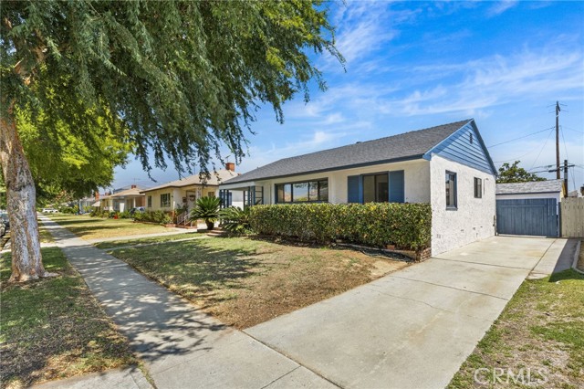 Detail Gallery Image 2 of 26 For 1140 S El Molino St, Alhambra,  CA 91801 - 4 Beds | 5 Baths