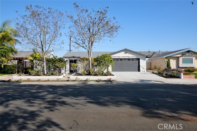 Detail Gallery Image 41 of 59 For 15052 Columbia Ln, Huntington Beach,  CA 92647 - 3 Beds | 1/1 Baths