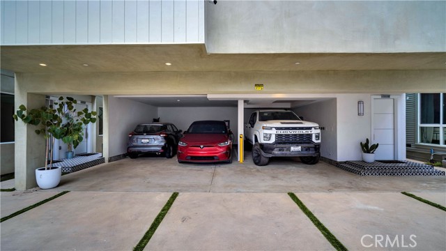 Detail Gallery Image 8 of 18 For 1351 1/2 Seward, Los Angeles,  CA 90028 - 2 Beds | 2 Baths