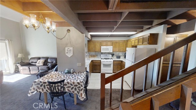 Detail Gallery Image 7 of 22 For 11303 Pinecrest Rd #3,  Twin Peaks,  CA 92391 - 2 Beds | 2 Baths