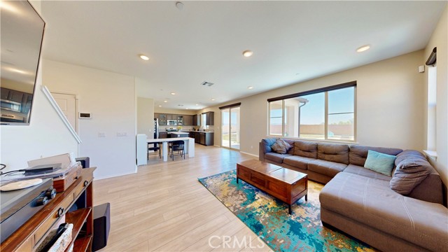 Detail Gallery Image 10 of 56 For 6338 Orion Way, Banning,  CA 92220 - 4 Beds | 3 Baths