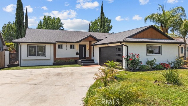 Detail Gallery Image 3 of 33 For 20356 Gresham St, Los Angeles,  CA 91306 - 4 Beds | 2/1 Baths