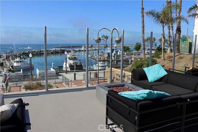 Detail Gallery Image 1 of 1 For 610 the Village #215,  Redondo Beach,  CA 90277 - 1 Beds | 1 Baths