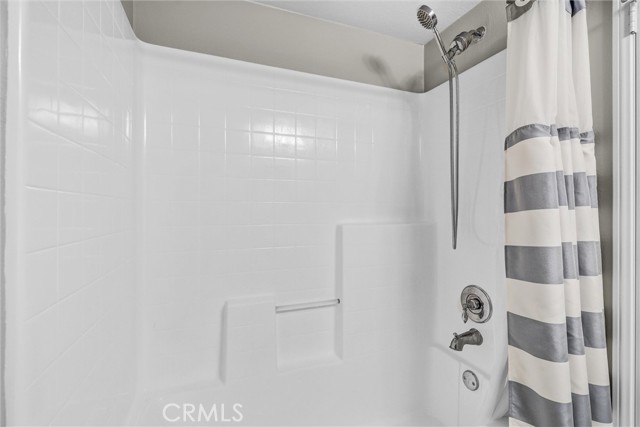 29 Hinterland Way, Ladera Ranch CA: https://media.crmls.org/medias/7894572b-dd18-481e-b260-b43e9f3e0f49.jpg