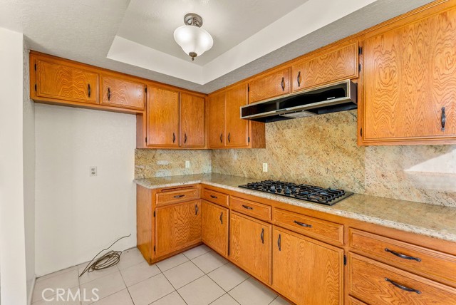 Detail Gallery Image 17 of 69 For 921 Highline Rd, Glendale,  CA 91205 - 3 Beds | 2/1 Baths