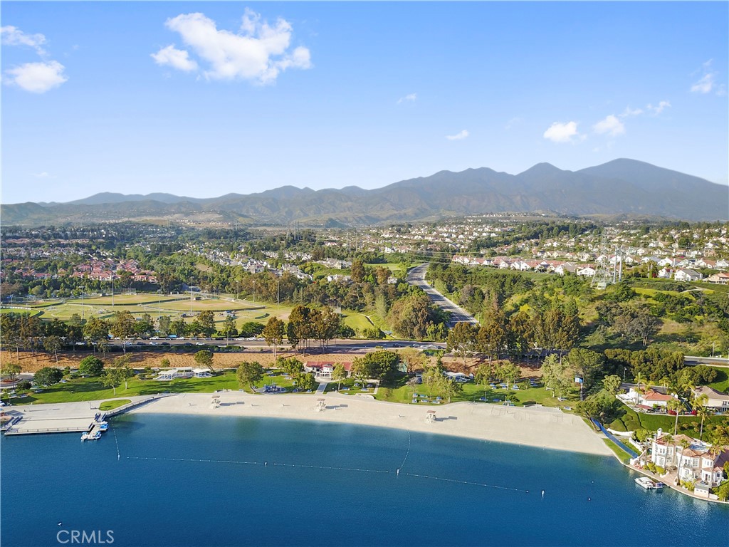 MLS #OC25243324 image #42