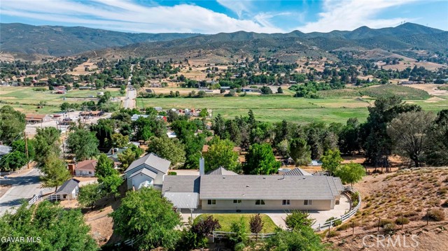40505 90th W Street, Palmdale CA: https://media.crmls.org/medias/78960e2d-9823-4503-a5c8-3a0d739bb83d.jpg