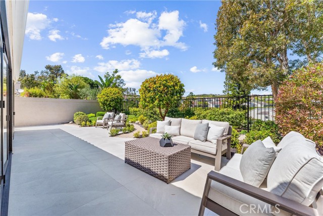 Image 17 of 56 For 31346 Isle Vista