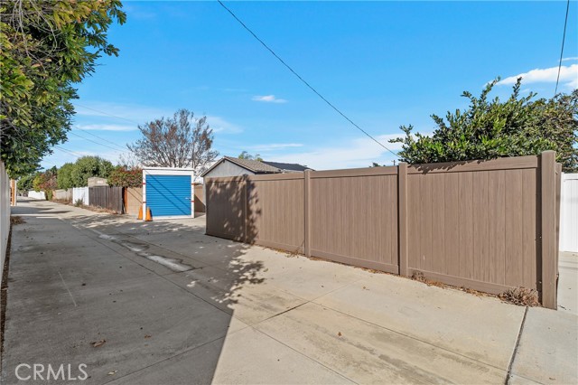 Detail Gallery Image 38 of 51 For 333 Walnut, Costa Mesa,  CA 92627 - 3 Beds | 2 Baths