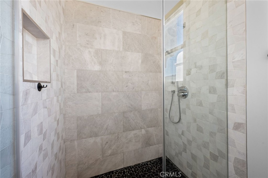 MLS #OC25238020 image #58