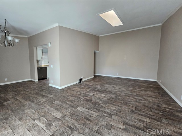 Detail Gallery Image 4 of 13 For 8933 Biscayne Ct 221h,  Huntington Beach,  CA 92646 - 3 Beds | 2 Baths