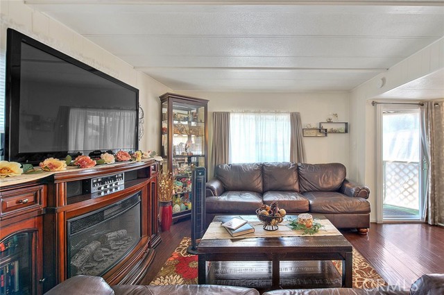 Detail Gallery Image 10 of 52 For 1700 Glendora Ave #19,  Glendora,  CA 91740 - 2 Beds | 1 Baths