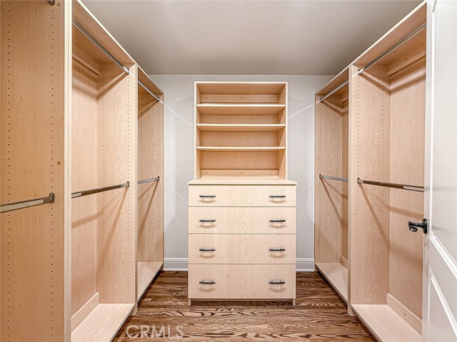 Detail Gallery Image 40 of 60 For 15452 Varden, Sherman Oaks,  CA 91403 - 4 Beds | 4 Baths