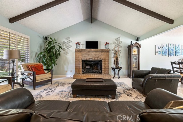 Detail Gallery Image 7 of 40 For 8052 N Mariposa St, Fresno,  CA 93720 - 3 Beds | 2 Baths