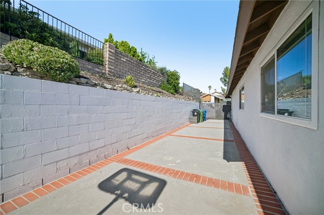Detail Gallery Image 27 of 52 For 11461 Amigo Ave, Porter Ranch,  CA 91326 - 3 Beds | 2 Baths