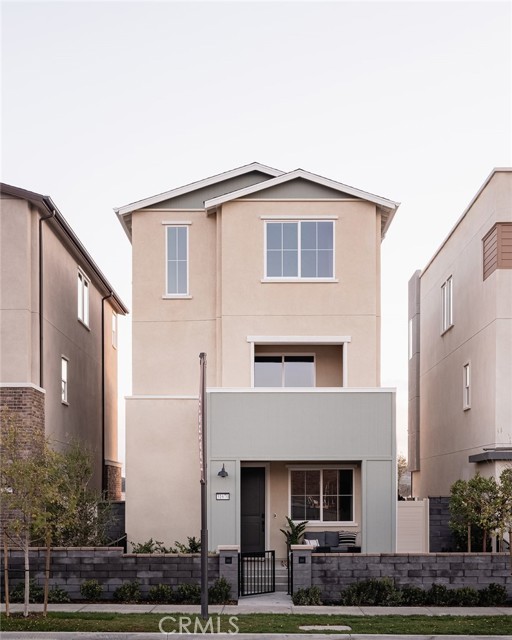 Front Image Thumbnail for CROC25242034