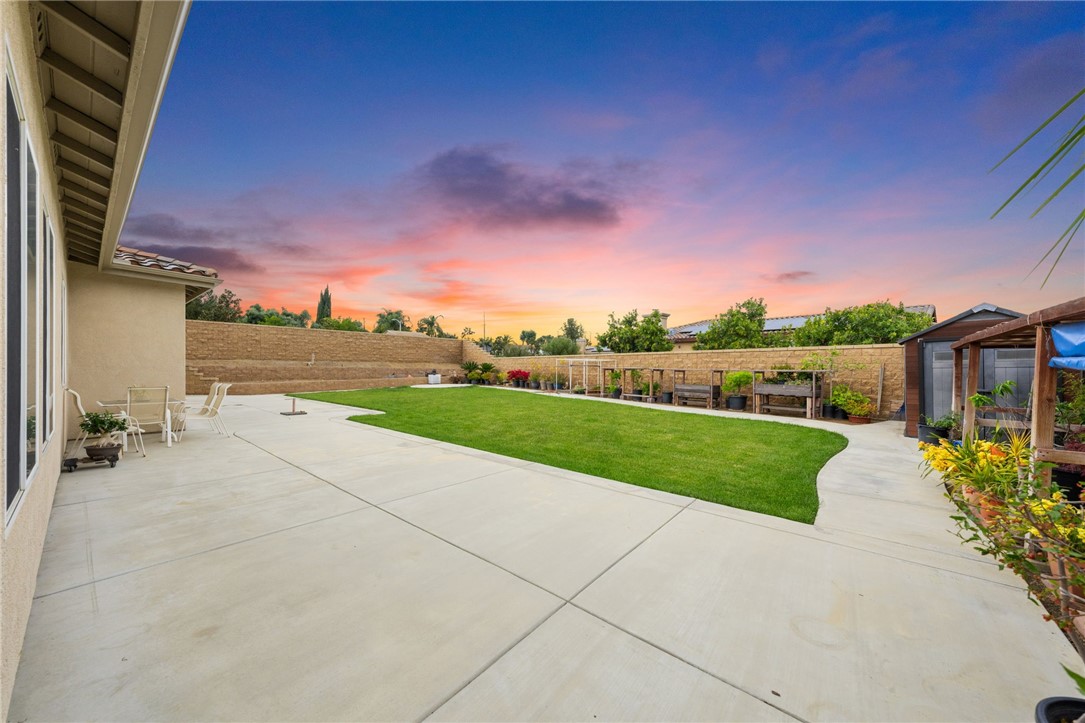 Detail Gallery Image 37 of 42 For 619 Barbre Ln, Corona,  CA 92879 - 4 Beds | 2/1 Baths