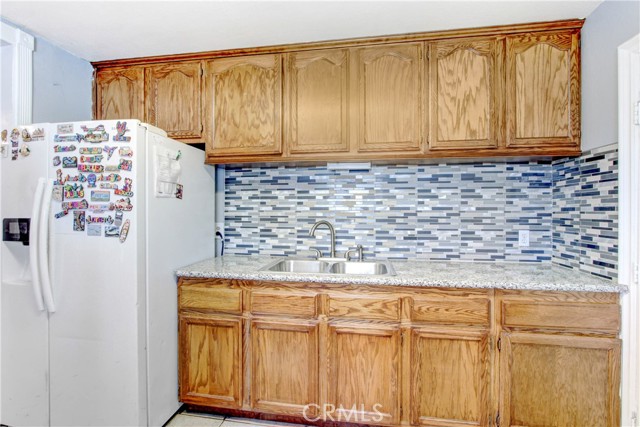 Detail Gallery Image 9 of 25 For 1762 Mallory St, San Bernardino,  CA 92407 - 4 Beds | 1/1 Baths