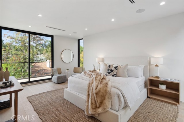 3670 Buena Park Drive, Studio City CA: https://media.crmls.org/medias/789aacf6-9770-42bb-a467-698b32bd8413.jpg