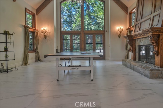 139 Cedar Ridge, Lake Arrowhead, CA 92352