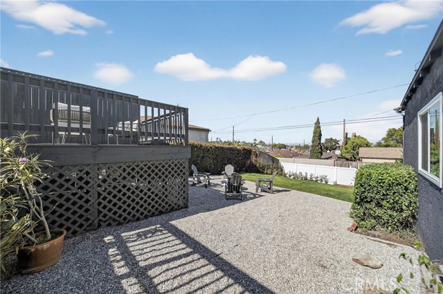 Detail Gallery Image 40 of 55 For 6133 W 83rd, Los Angeles,  CA 90045 - 3 Beds | 2 Baths