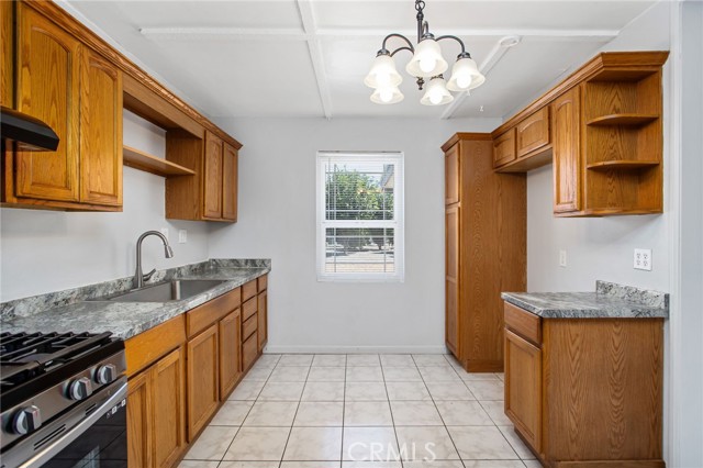 Detail Gallery Image 21 of 49 For 10642 Coloma St, Loma Linda,  CA 92354 - 3 Beds | 2 Baths