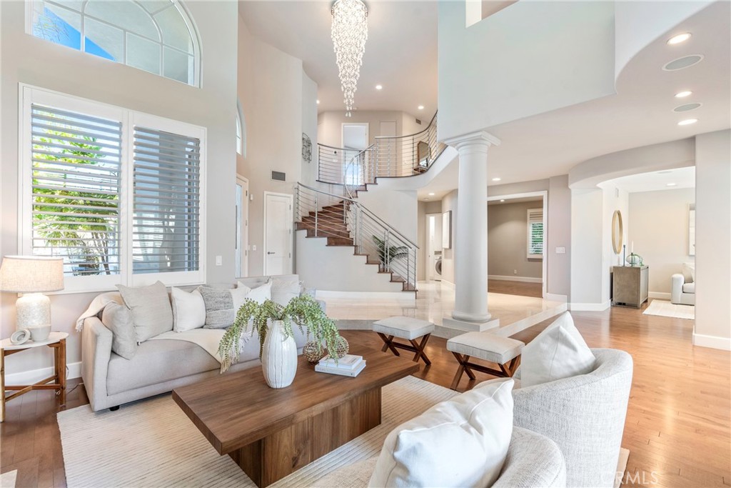 MLS #OC25238106 image #8