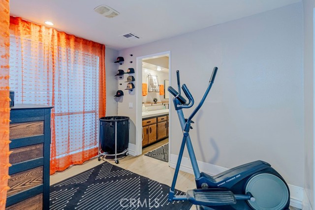 Detail Gallery Image 17 of 29 For 2353 Corona, Norco,  CA 92860 - 4 Beds | 2 Baths