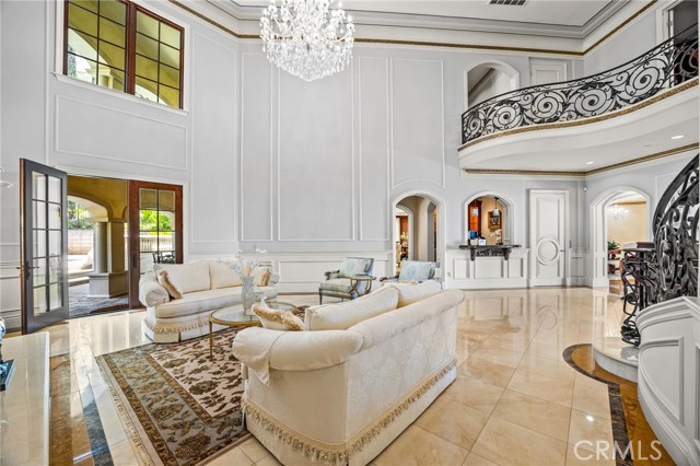 Detail Gallery Image 12 of 75 For 328 N Terrace View Dr, Monrovia,  CA 91016 - 4 Beds | 5 Baths