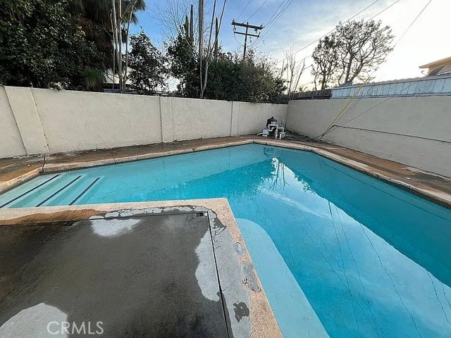 716 N Mallard Street, Orange CA: https://media.crmls.org/medias/789ddddc-e899-4065-a00b-dc187ef98086.jpg