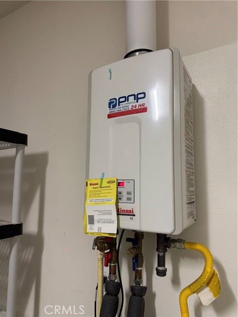 Detail Gallery Image 16 of 25 For 3403 Rosena Ranch Rd, San Bernardino,  CA 92407 - 4 Beds | 3 Baths