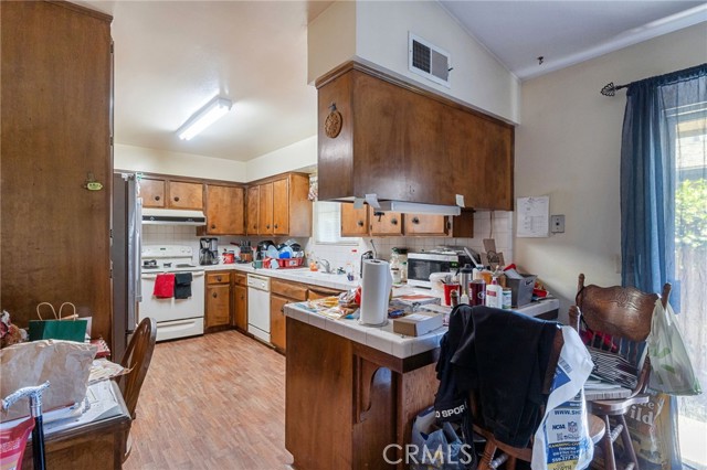 Image 7 of 44 For 4311 N Emerson