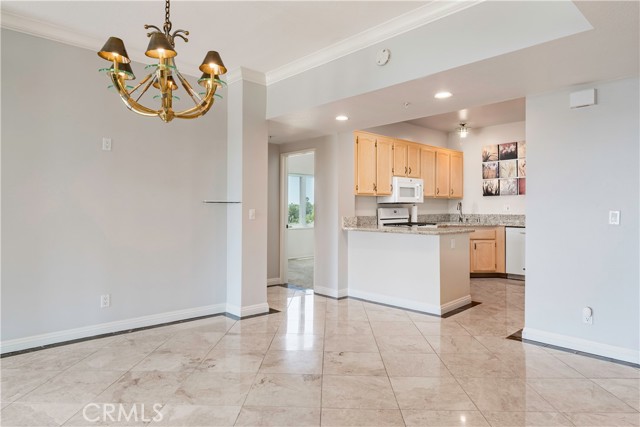 2604 E 20th street, Signal Hill CA: https://media.crmls.org/medias/789f1ddb-dc12-45d7-8494-00007d172e0c.jpg