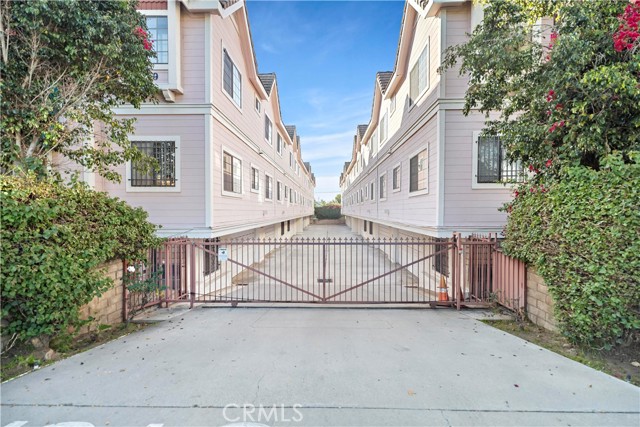 Detail Gallery Image 31 of 36 For 1505 S Atlantic #E,  Alhambra,  CA 91803 - 2 Beds | 2/1 Baths