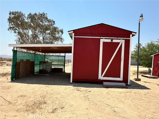 Detail Gallery Image 19 of 23 For 2757 Bluegrass Ave, Twentynine Palms,  CA 92277 - 3 Beds | 3 Baths