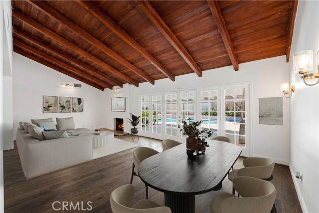 Detail Gallery Image 4 of 39 For 23172 Gainford St, Woodland Hills,  CA 91364 - 3 Beds | 2/1 Baths