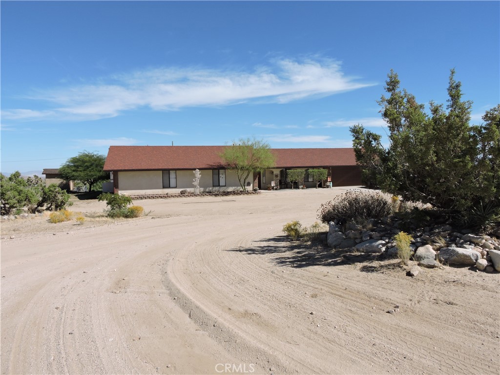 5221 Wallaby Street, Yucca Valley, CA 92284