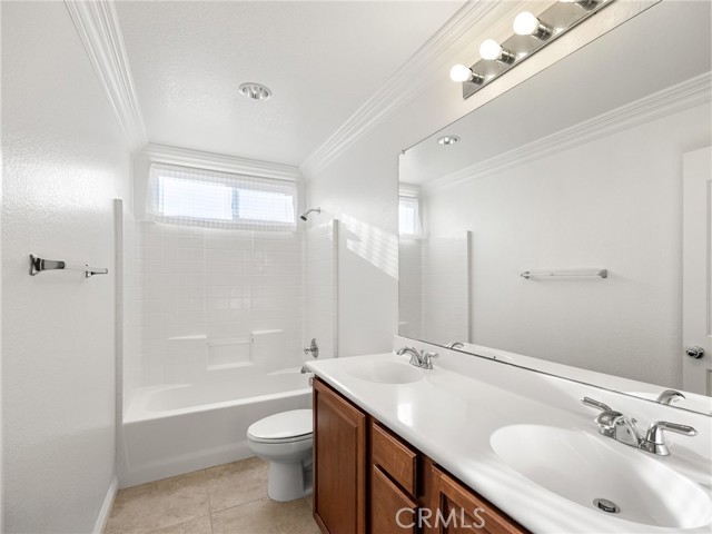 Detail Gallery Image 34 of 54 For 13647 Copper St, Victorville,  CA 92394 - 4 Beds | 3 Baths