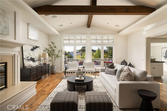 633 Rockford Road, Corona del Mar CA: https://media.crmls.org/medias/78a2cb76-0259-46a4-b860-060a1138142d.jpg