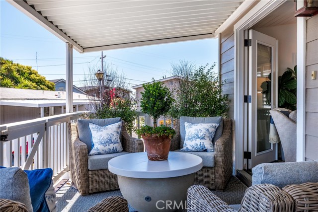 1625 Cass Avenue, Cayucos CA: https://media.crmls.org/medias/78a40e0c-781e-44a6-9da2-343204669b1f.jpg