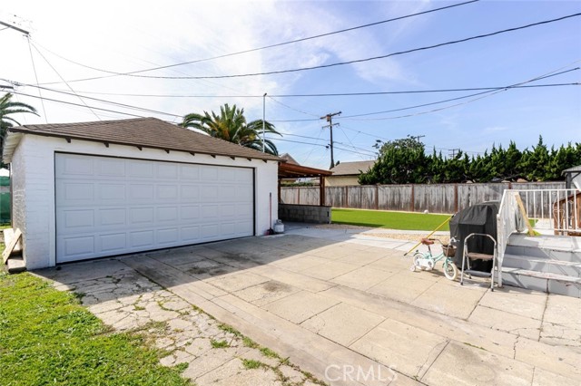 Detail Gallery Image 19 of 28 For 1100 W 103rd St, Los Angeles,  CA 90044 - 2 Beds | 1 Baths