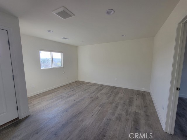 Detail Gallery Image 6 of 39 For 20612 Raymond Ave #B,  Torrance,  CA 90502 - 3 Beds | 2 Baths