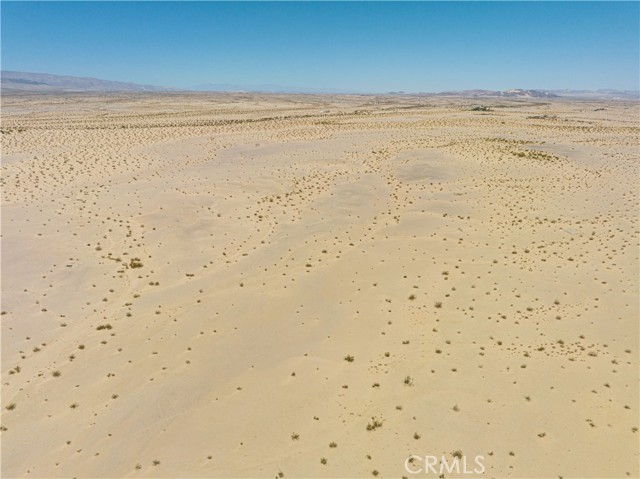 Detail Gallery Image 12 of 14 For 62816 Hollywood Ln, Twentynine Palms,  CA 92277 - – Beds | – Baths